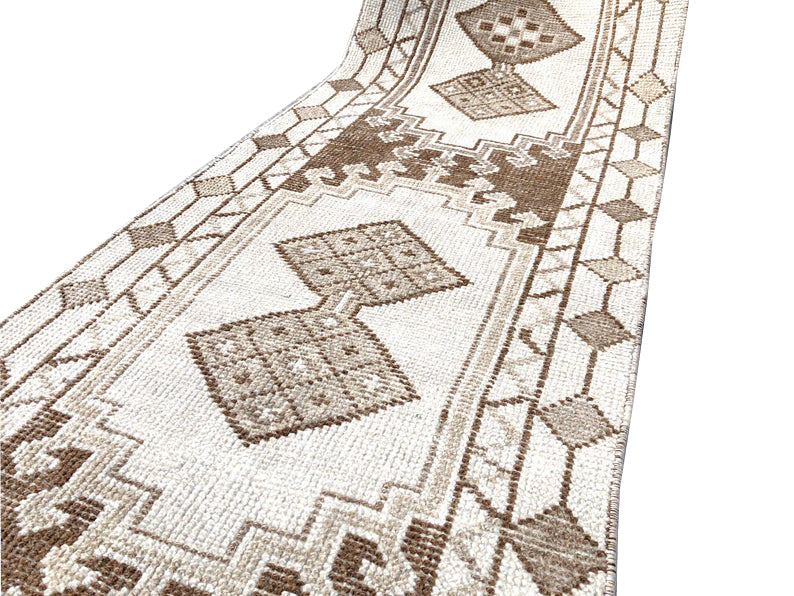 81×202 &quot;Chestnut&quot; ViNTAGE TURKiSH RUG Vintage Turkish Rug 2'6