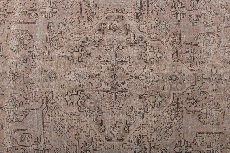 Vintage Turkish No. 620